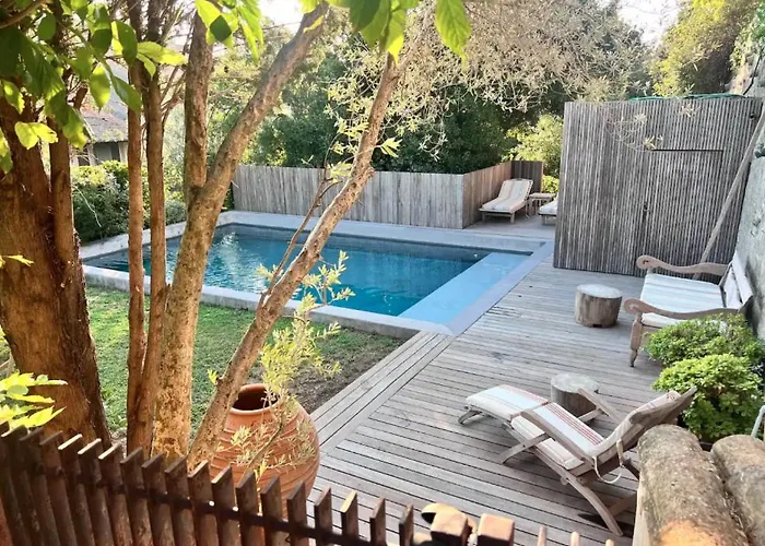 Holiday home With In Villeneuve-les-Avignon